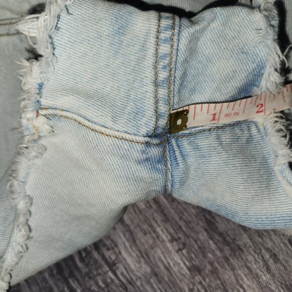 J. Crew Relaxed Denim Short In Waterside Wash Size 27‎ - Picture 4 of 11